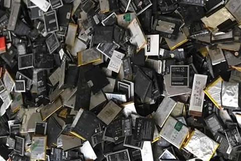 咸宁三元锂电池回收-上门回收废旧电池|高价UPS蓄电池回收